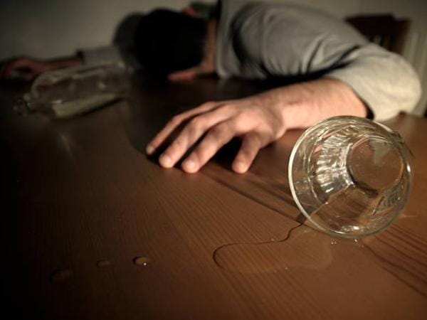 ¿Cómo reconocer el alcohol adulterado por medio de su etiqueta en Colombia? | Finanzas | Economía