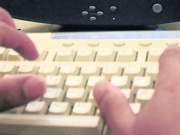Con la licitación se aspira a facilitar el acceso a Internet a centenares de municipios.