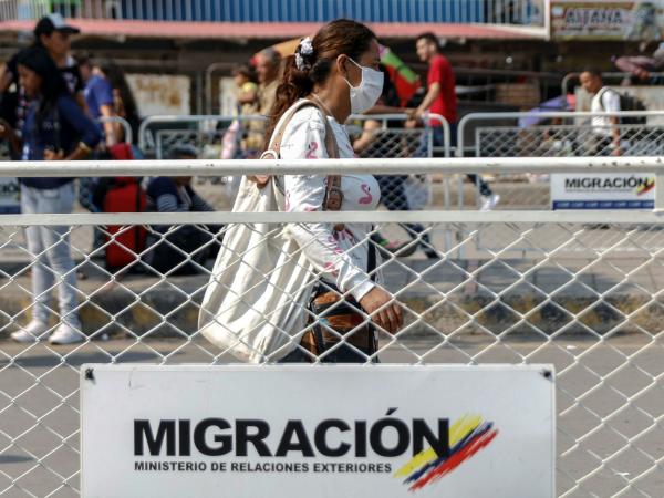 Migración Colombia.