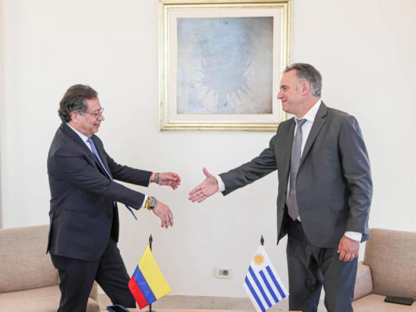 Gustavo Petro y Yamandú Orsi