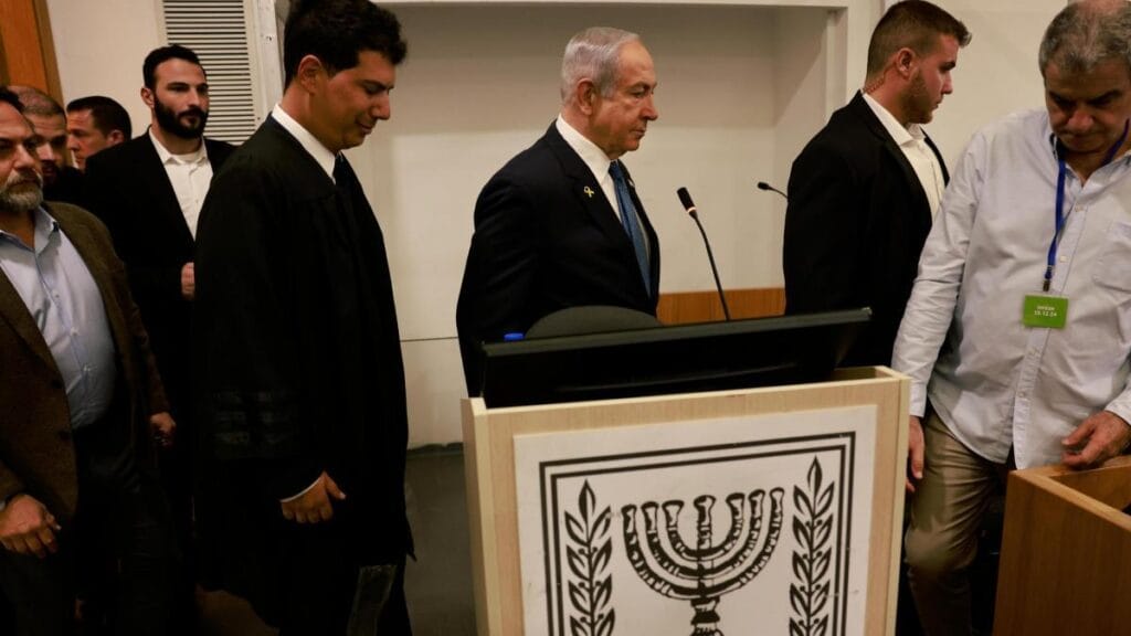 Benjamin Netanyahu califica de absurdas las acusaciones de corrupción