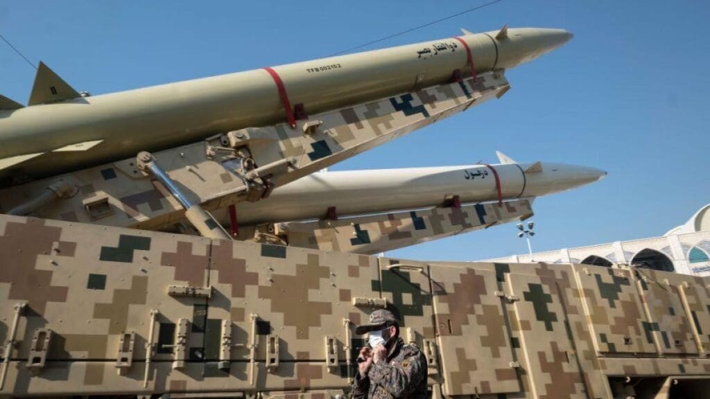 China apoya el diálogo como vía 'adecuada' para resolver la cuestión nuclear iraní