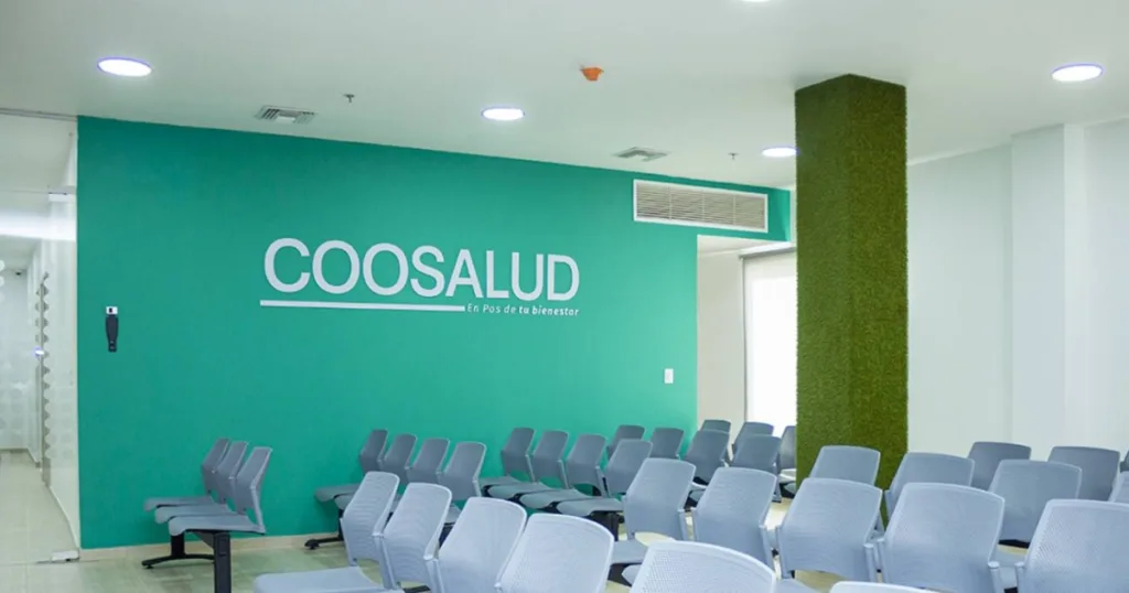 Coosalud advierte acciones legales si Petro no rectifica