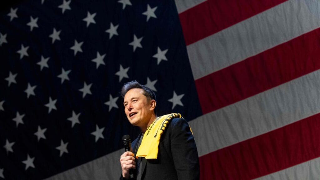 Elon Musk dice que puede construir un túnel para unir Nueva York y Londres en menos de una hora