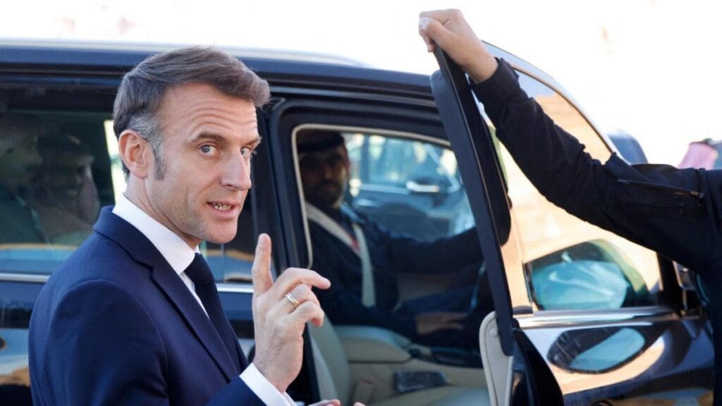 Emmanuel Macron dice que no renunciará a la presidencia