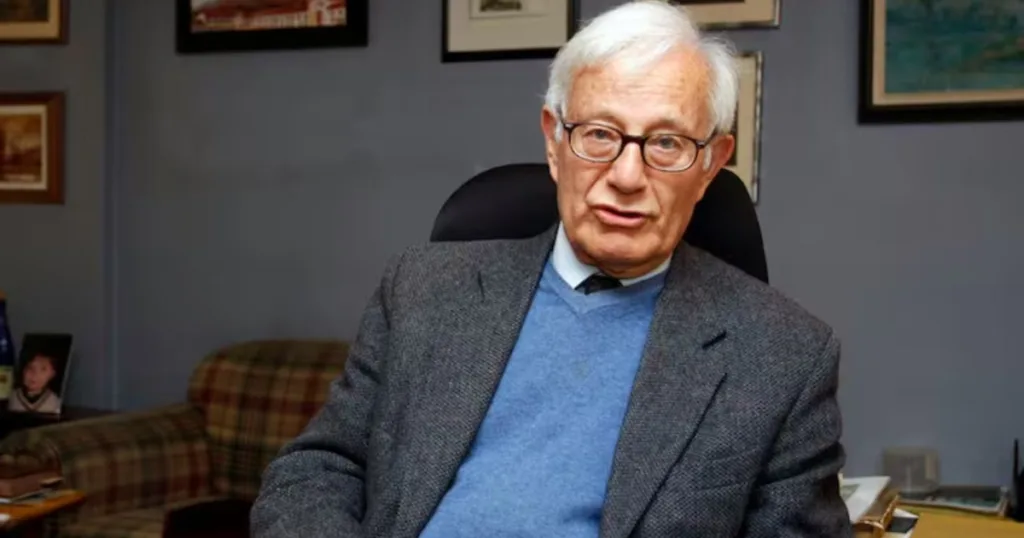 Falleció el periodista y escritor Enrique Santos Molano