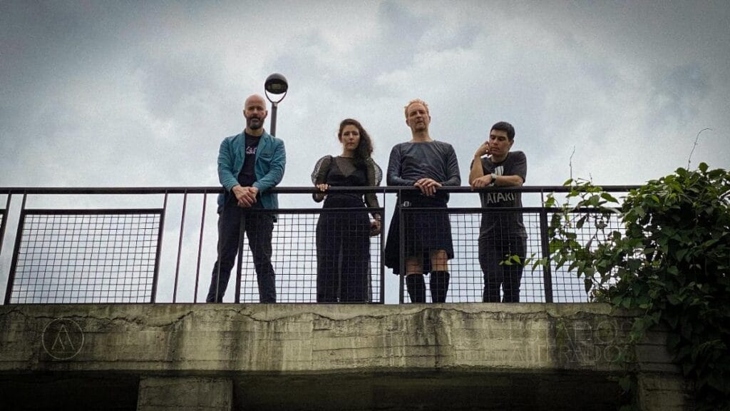 La banda Estados Alterados hizo el milagro de revivir a 'Coroncoro'