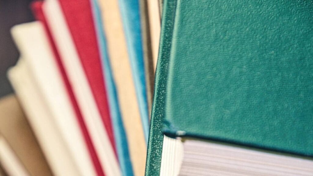 La lista de los mejores libros del 2024, según The Economist: una selección de expertos