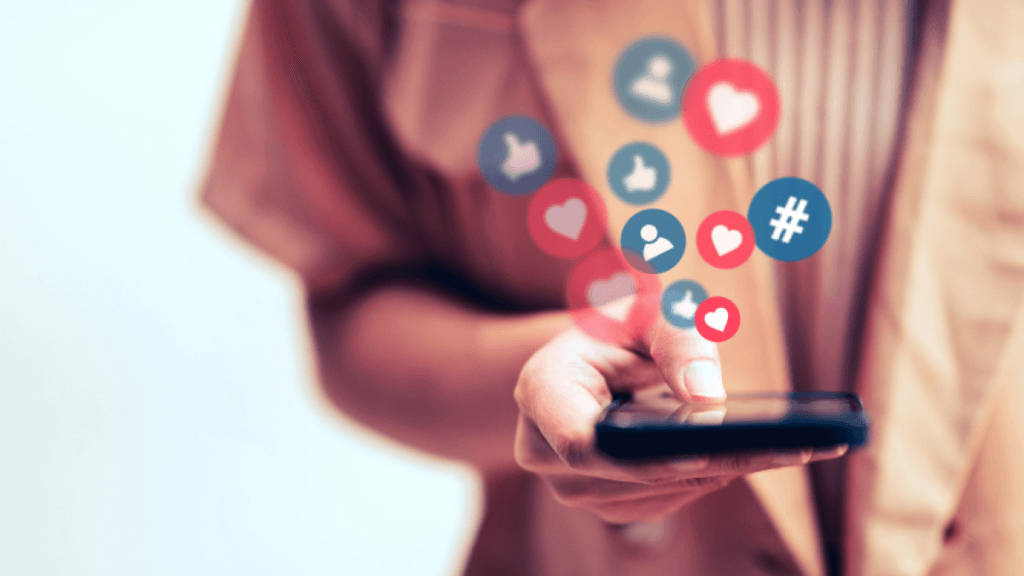 Marcas buscan interactuar en comentarios para aumentar su presencia en redes sociales