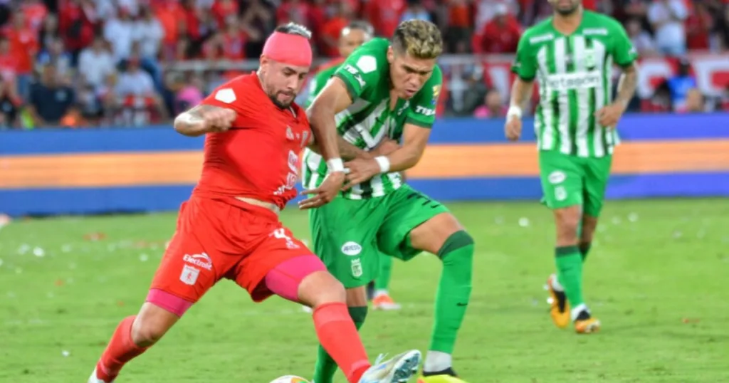 Mininterior explica reducción de seguridad en estadios