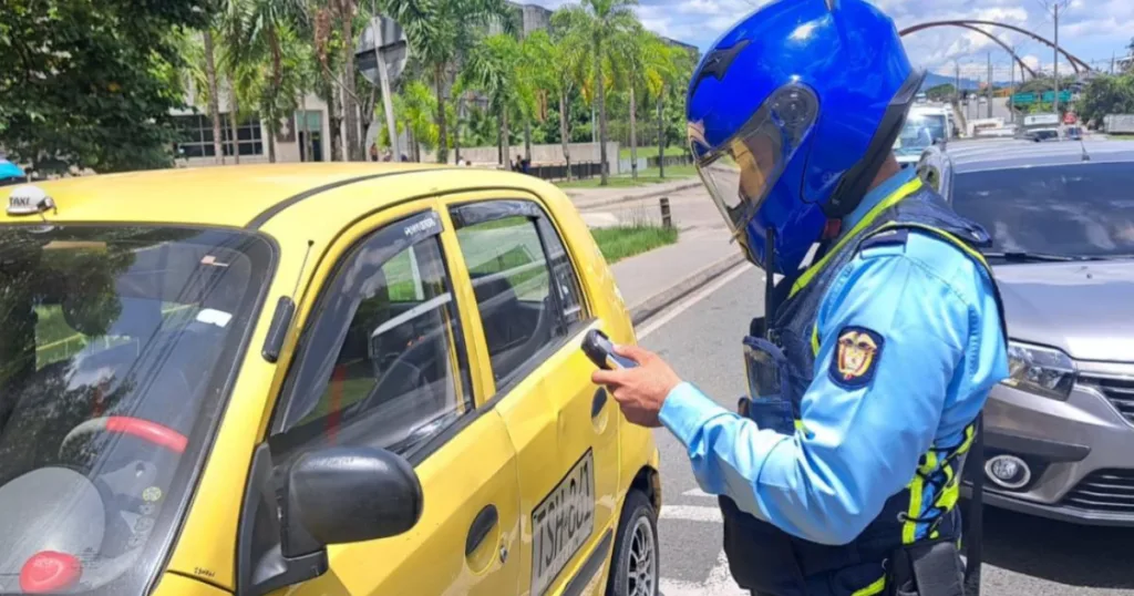 PICO Y PLACA en MEDELLÍN 10 de diciembre de 2024