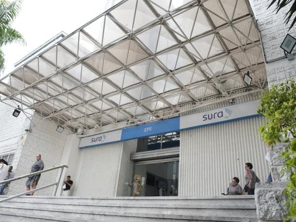 Superintendencia de Salud niega solicitud de retiro de EPS Sura del sistema | Gobierno | Economía