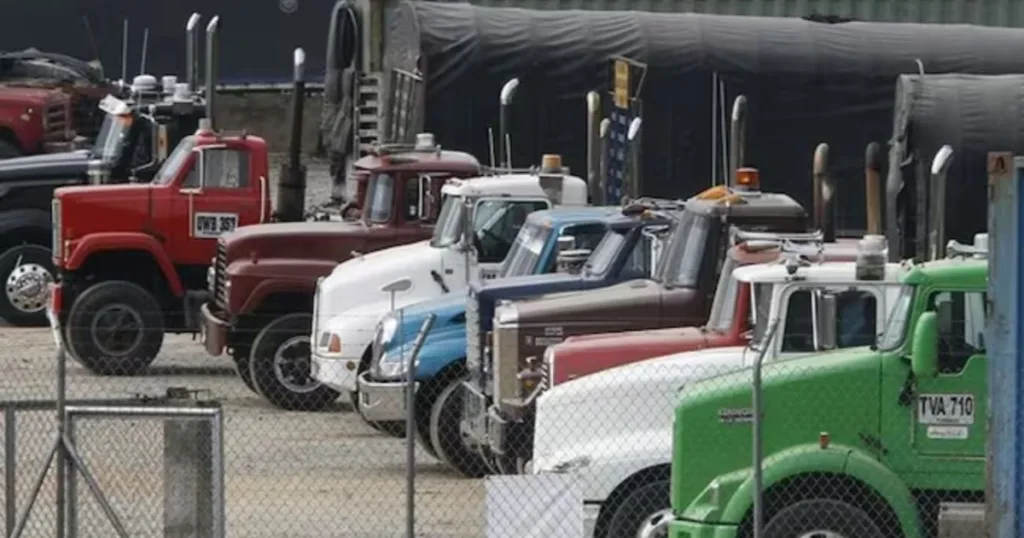 Camioneros no descartan paro pese a diálogos con Gobierno