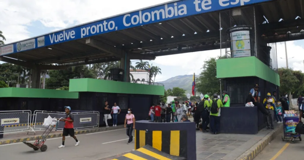 Colombia instala PMU en frontera antes de posesión de Maduro