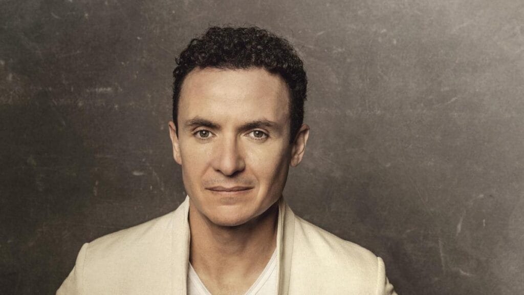 Fonseca llevará su gira 'Tropicalia' a Estados Unidos: fechas y lugares de sus conciertos
