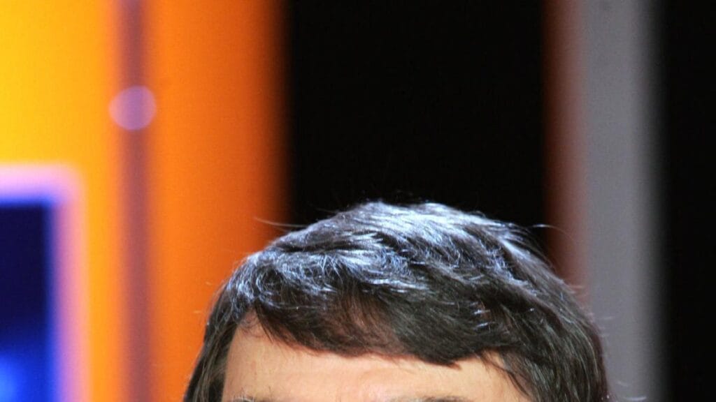 Murió el escritor británico David Lodge, famoso por su humor ácido sobre la vida universitaria