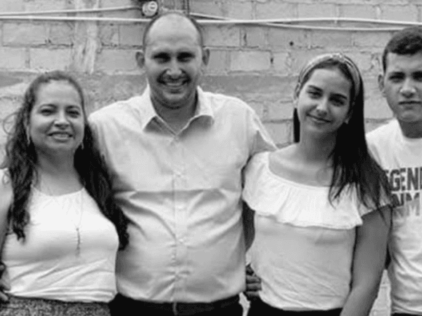 Uniformado de la Policía estaría implicado en masacre a la familia Lora Rincón | Regiones | Economía