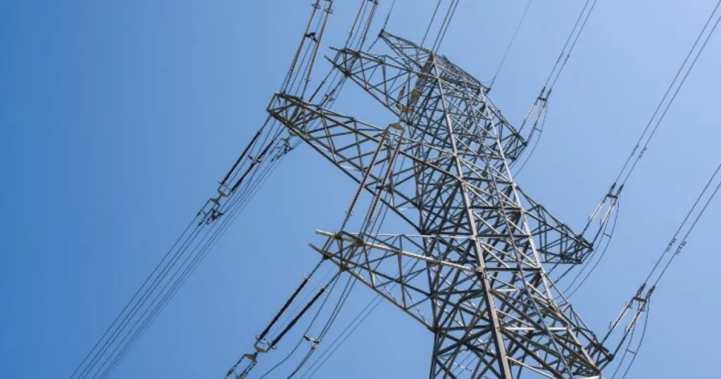 Vuelve el suministro eléctrico en Puerto Carreño, Vich