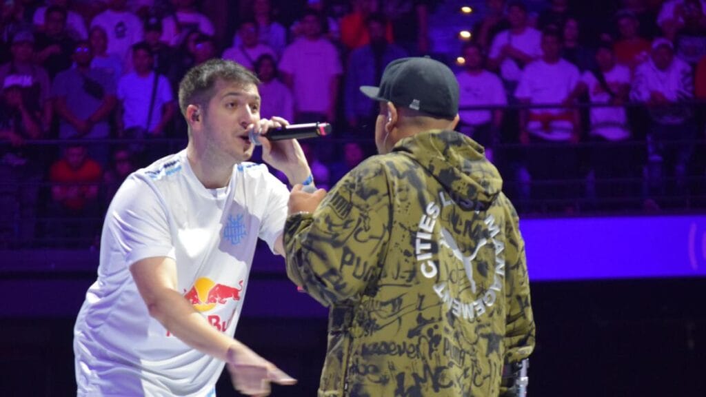 las cuentas de Aczino, Chuty y Gazir para luchar por el título de campeón.