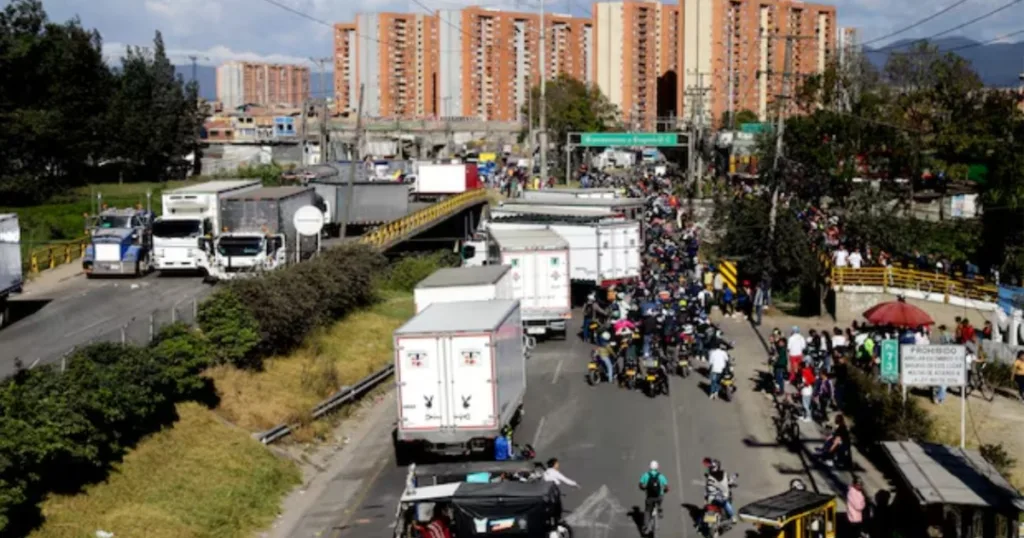 ¿La movilidad en Colombia se afectará por paro camionero?