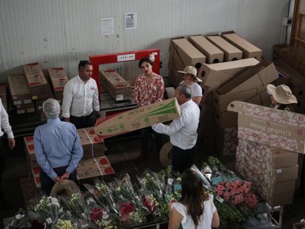 La ministra de Agricultura y Desarrollo Rural, Martha Carvajalino, visitó la finca Eclipse, ubicada en Tocancipá (Cundinamarca)