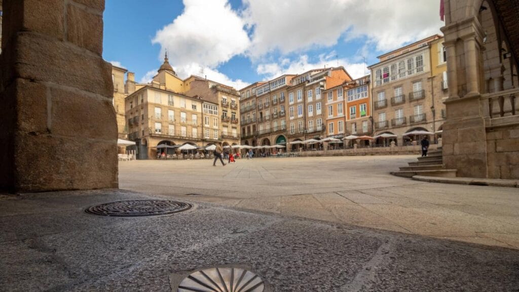 Detenidas 48 personas acusadas de explotación sexual de 1.000 mujeres latinas en España