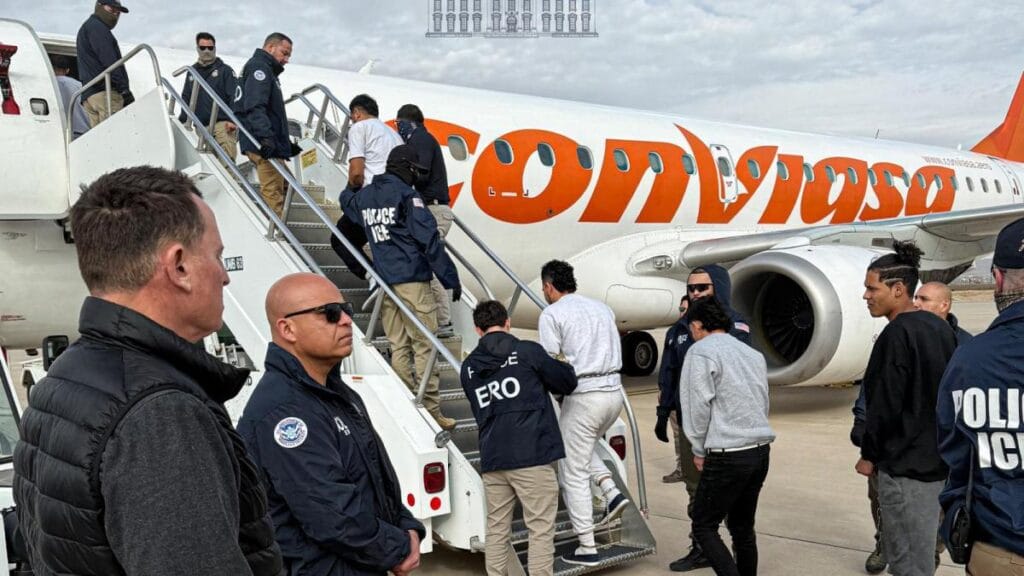Dos vuelos con migrantes deportados desde Estados Unidos llegarán este lunes a Venezuela