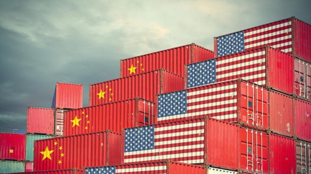 Guerra comercial de EE. UU. contra China, Canadá y México pone en vilo estabilidad de mercados mundiales