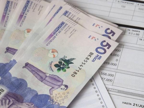 Los efectos de los nuevos impuestos por la conmoción interior | Economía