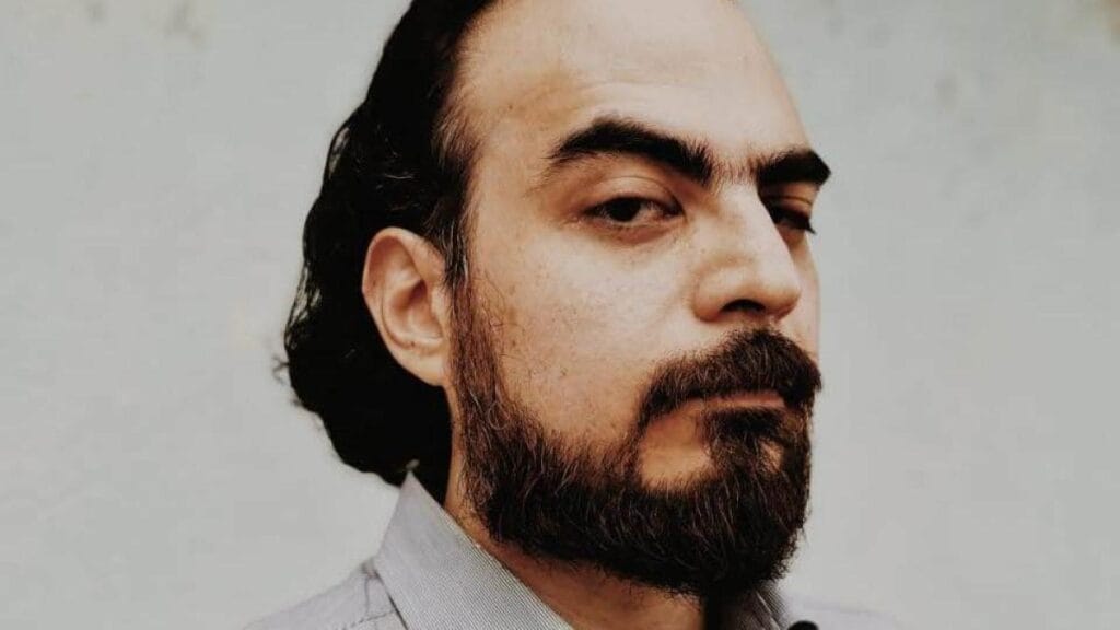 “Yo escribo mucho y publico poco”