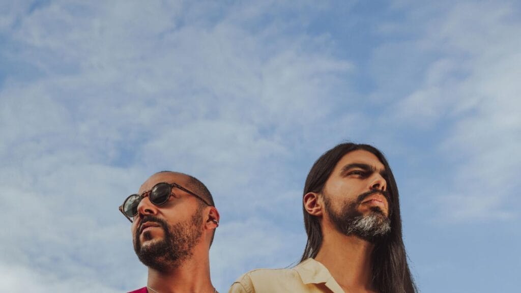 los grupos musicales que fusionarán con éxito metal, salsa y jazz