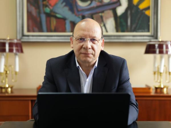Germán Ávila - Ministro de Hacienda