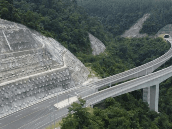 Abren la Unidad Funcional 2 de la Autopista Conexión Pacífico 1 | Infraestructura | Economía