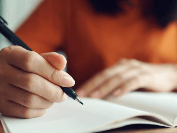 Día del Poeta: ¿cómo la poesía le puede ayudar a mejorar sus finanzas? | Finanzas | Economía