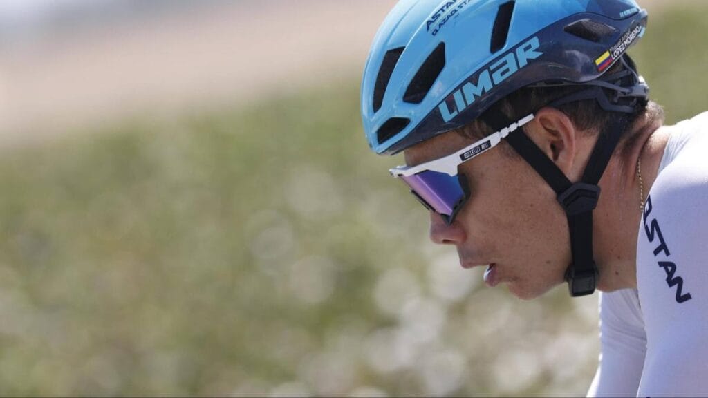 Fiscalía española pide cárcel para tres acusados en caso de dopaje por el que fue suspendido 'Supermán' López