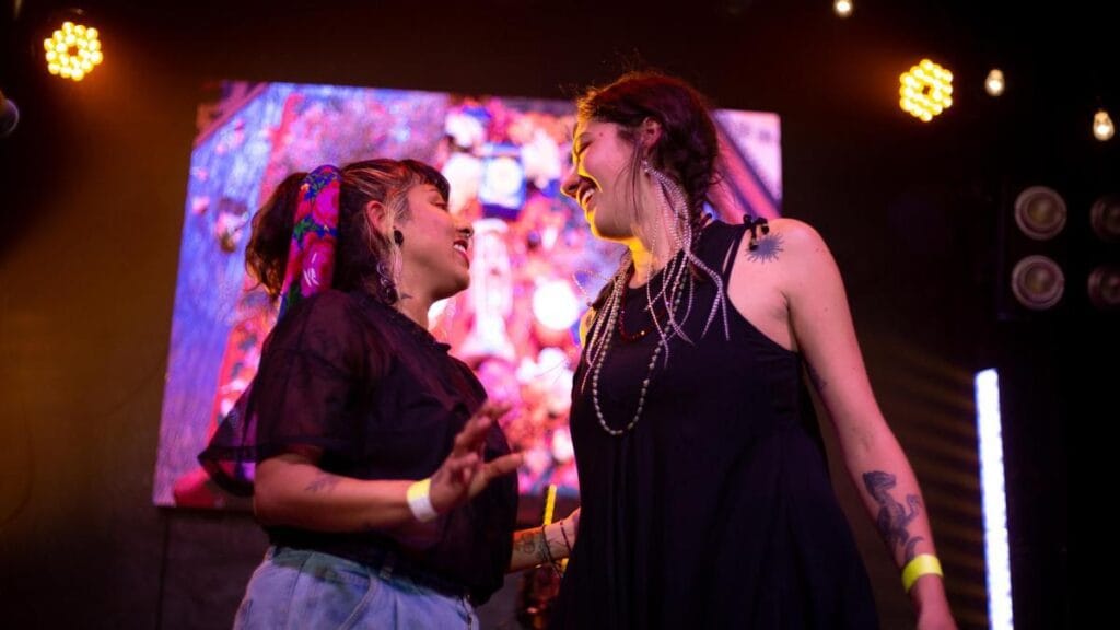 Las Mijas, el dúo de la Muchacha y Briela Ojeda, que estará el sábado en el Festival Estéreo Picnic 2025