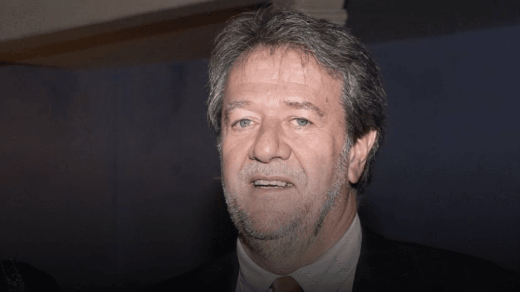 Objetos escondidos / columna de Óscar Acevedo