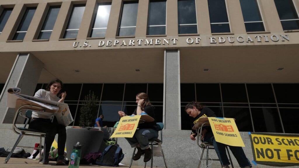 ¿qué está en juego para millones de estudiantes en EE. UU.?