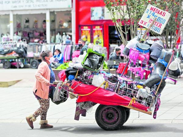 Contraloría lanzó reparos a la situación del mercado y la informalidad laboral | Empleo | Economía