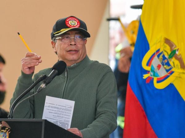 Gustavo Petro responde a secretaria de Seguridad Nacional de EE. UU. | Gobierno | Economía