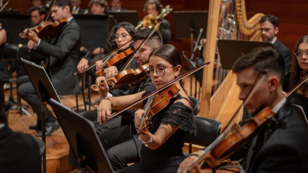 La Nueva Filarmónica mezcla nacionalismo musical ruso con ritmos colombianos contemporáneos en su próximo concierto