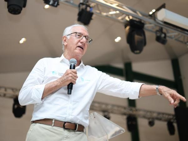 Ministro de Salud Jaramillo recriminó a gerente de ESE por atención y Procuraduría lo investigará | Gobierno | Economía