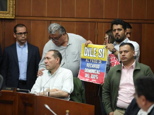 Reforma laboral todavía no está totalmente hundida y podría volver según expertos | Empleo | Economía