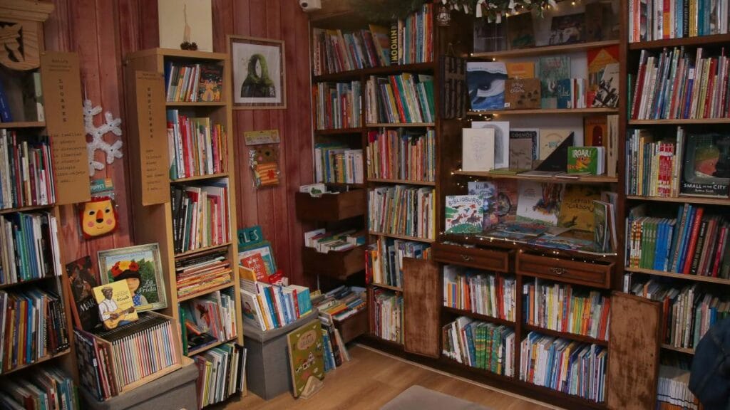Solo 54 municipios del país cuentan con al menos una librería: Cámara Colombiana del Libro