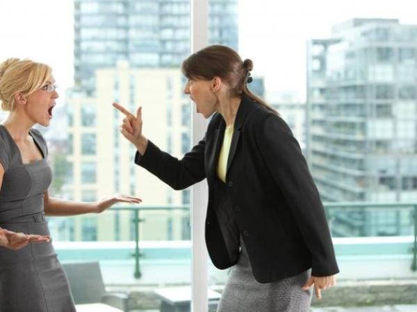 ¿El acoso laboral es un delito? Esto dice la normativa colombiana | Empleo | Economía