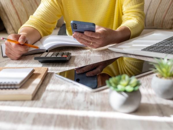 "Al invertir, nunca olvides el umbral de sueño", dice Aida Poppins, experta en finanzas | Economía