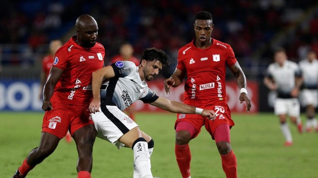 América vs. Huracán EN VIVO Copa Sudamericana 2025 en directo minuto a minuto