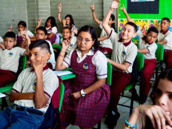 Gustavo Petro anunció incremento de $20 billones para el presupuesto de educación | Gobierno | Economía