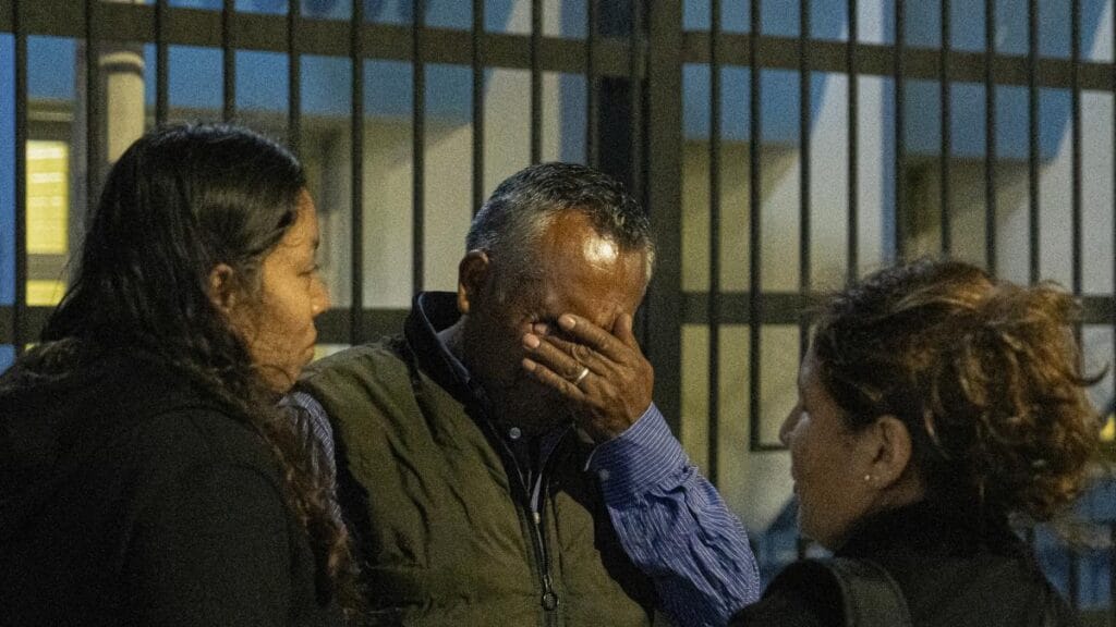 Hallan muertos a 13 trabajadores secuestrados en una mina de oro en Perú