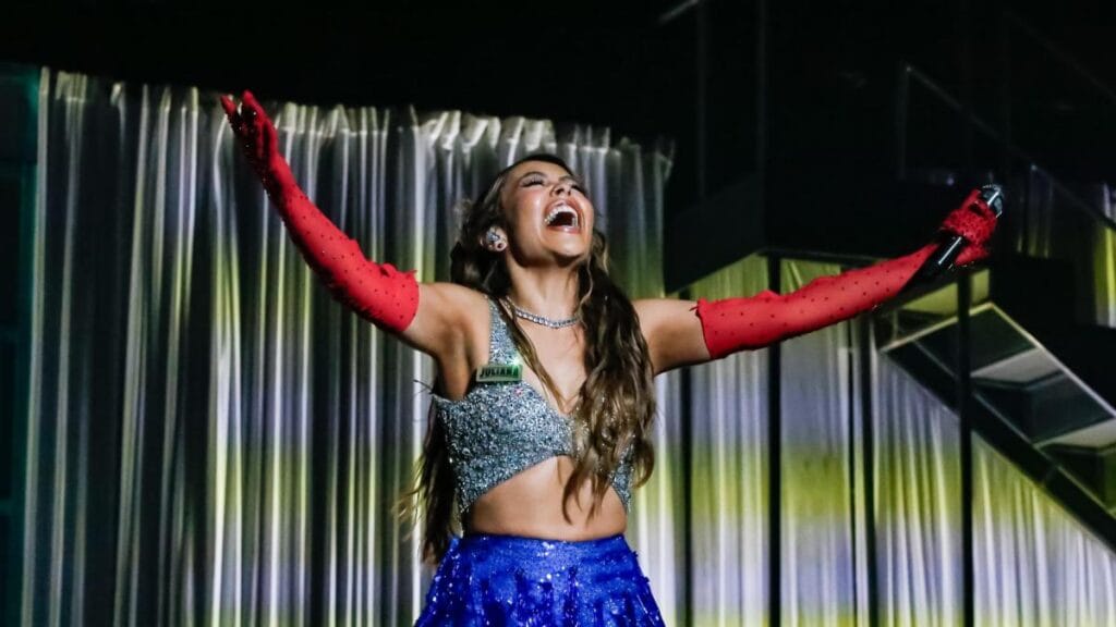 Juliana, la primera bogotana que hizo sold out en Movistar Arena